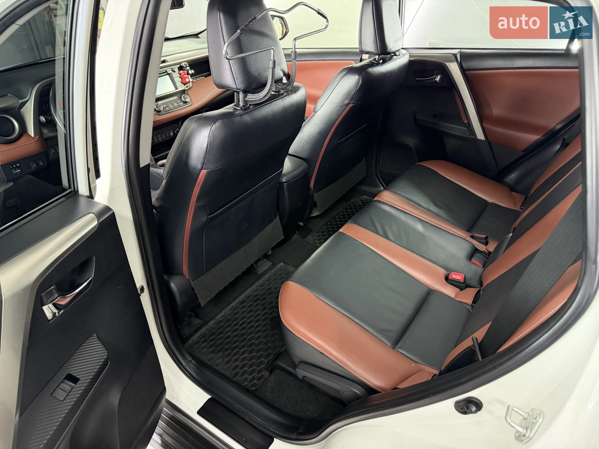 2014 Toyota RAV 4 - мініатюра 42