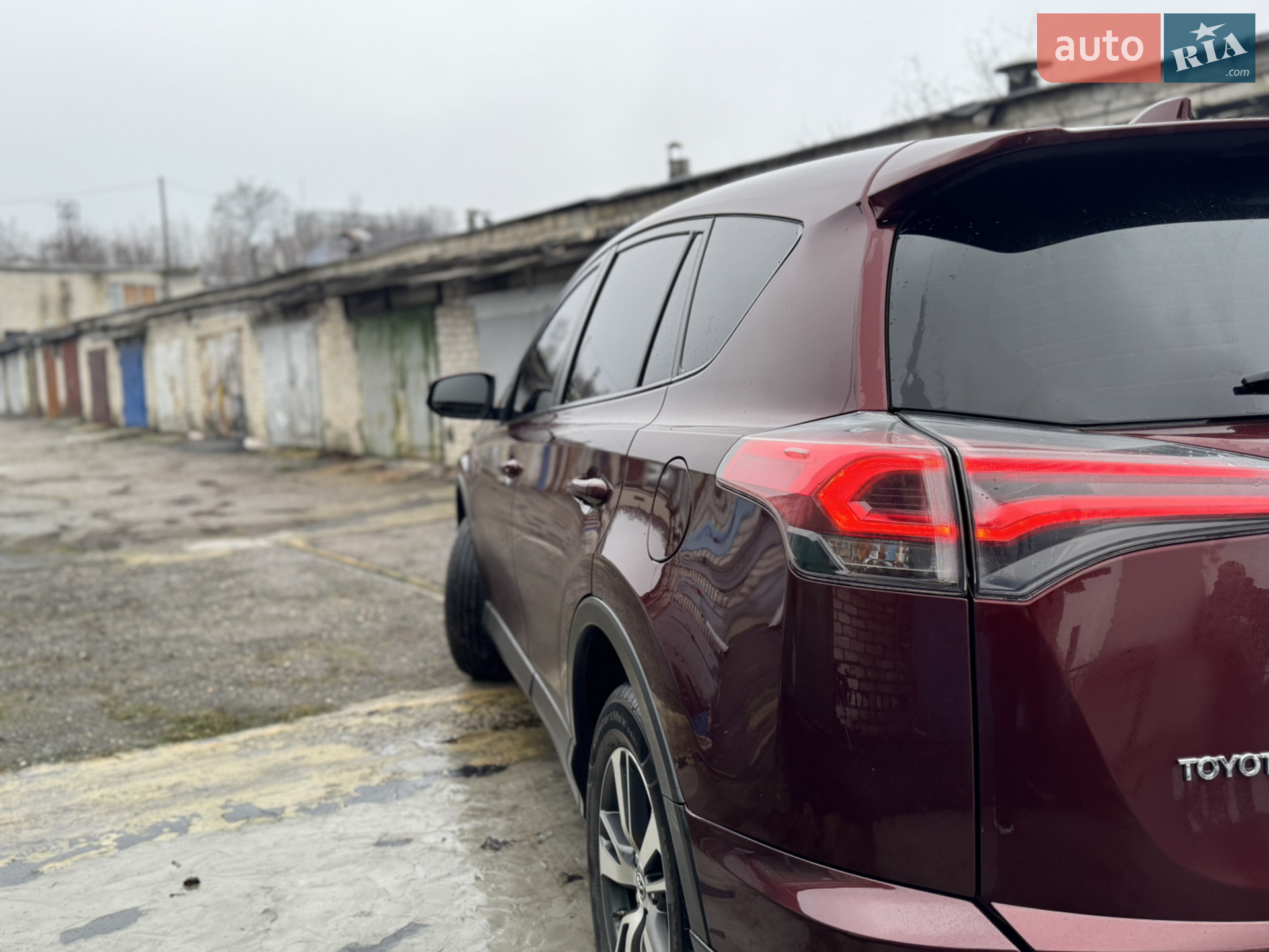 2016 Toyota RAV 4 - мініатюра 8