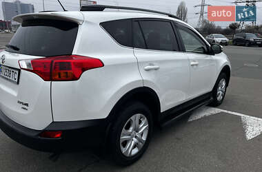 Позашляховик / Кросовер Toyota RAV4 2014 в Києві