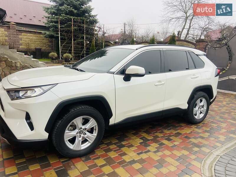 Внедорожник / Кроссовер Toyota RAV4 2019 в Хмельницком фото 3 Внедорожник / Кроссовер Toyota RAV4 2019 в Хмельницком