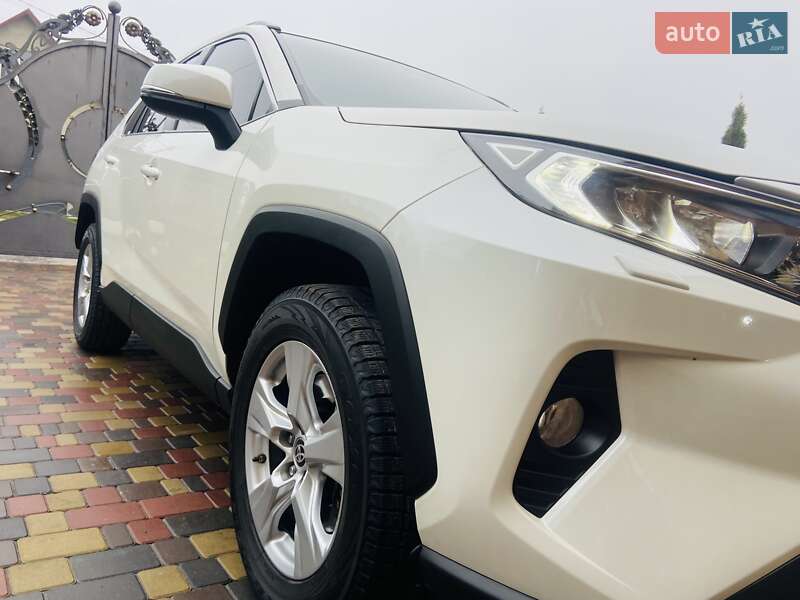 Внедорожник / Кроссовер Toyota RAV4 2019 в Хмельницком фото 7 Внедорожник / Кроссовер Toyota RAV4 2019 в Хмельницком