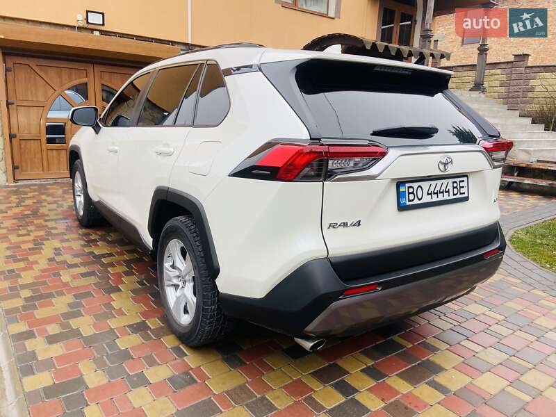 Внедорожник / Кроссовер Toyota RAV4 2019 в Хмельницком фото 15 Внедорожник / Кроссовер Toyota RAV4 2019 в Хмельницком