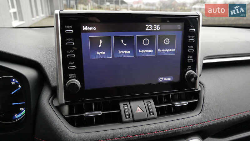 Позашляховик / Кросовер Toyota RAV4 2020 в Львові