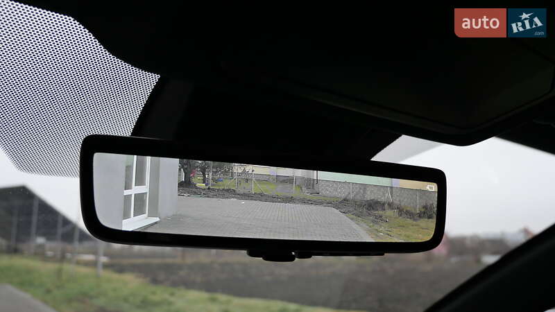 Позашляховик / Кросовер Toyota RAV4 2020 в Львові