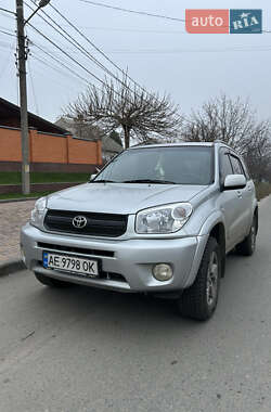Внедорожник / Кроссовер Toyota RAV4 2004 в Днепре