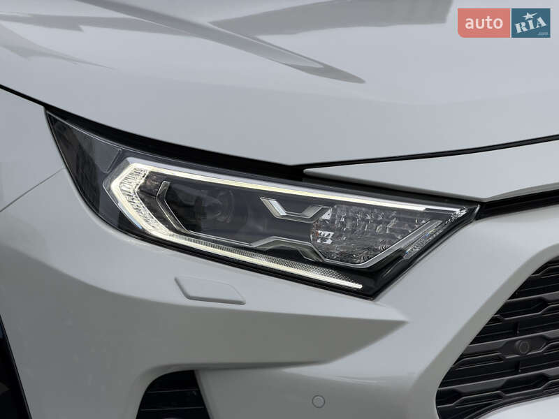 Внедорожник / Кроссовер Toyota RAV4 2020 в Ужгороде фото 11 Внедорожник / Кроссовер Toyota RAV4 2020 в Ужгороде