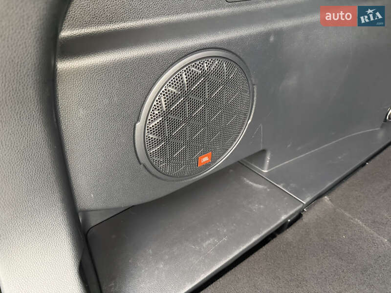 Внедорожник / Кроссовер Toyota RAV4 2020 в Ужгороде фото 61 Внедорожник / Кроссовер Toyota RAV4 2020 в Ужгороде