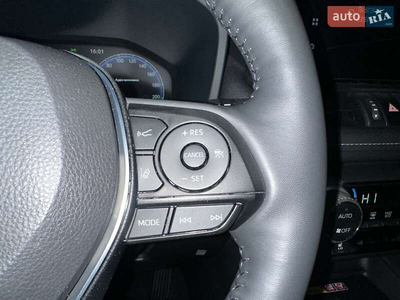 Внедорожник / Кроссовер Toyota RAV4 2023 в Киеве