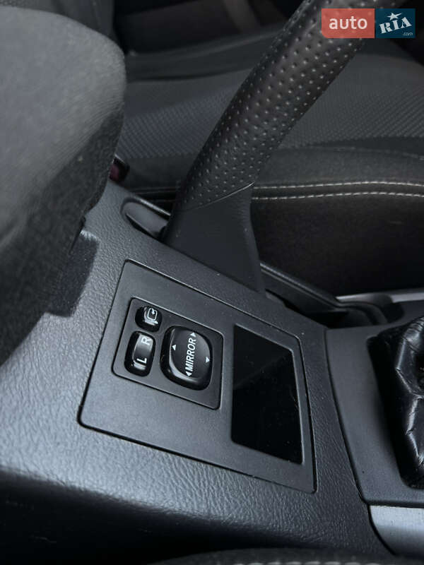 Внедорожник / Кроссовер Toyota RAV4 2006 в Николаеве фото 18 Внедорожник / Кроссовер Toyota RAV4 2006 в Николаеве