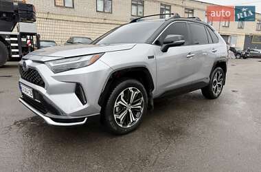 Позашляховик / Кросовер Toyota RAV4 2024 в Києві