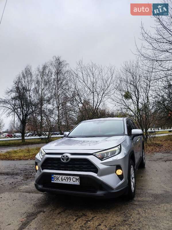 Toyota RAV4 2019