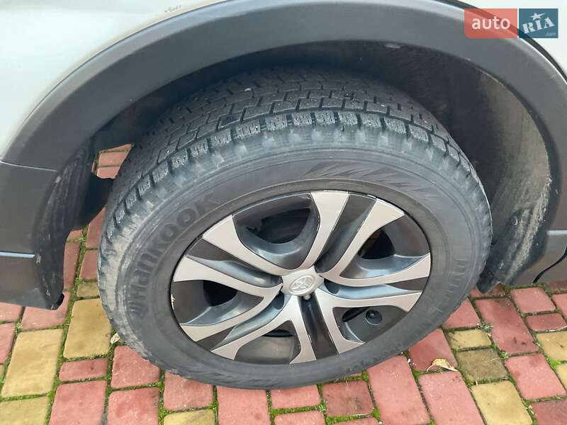 Внедорожник / Кроссовер Toyota RAV4 2017 в Харькове фото 10 Внедорожник / Кроссовер Toyota RAV4 2017 в Харькове