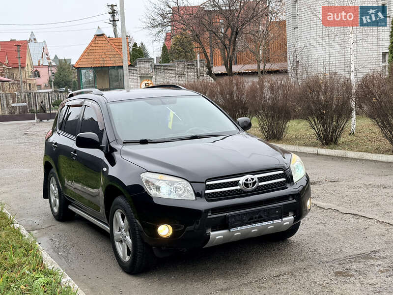 Внедорожник / Кроссовер Toyota RAV4 2007 в Днепре