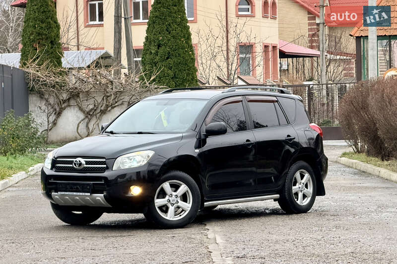 Внедорожник / Кроссовер Toyota RAV4 2007 в Днепре