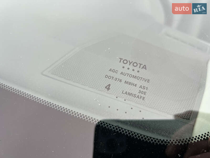 Позашляховик / Кросовер Toyota RAV4 2014 в Києві