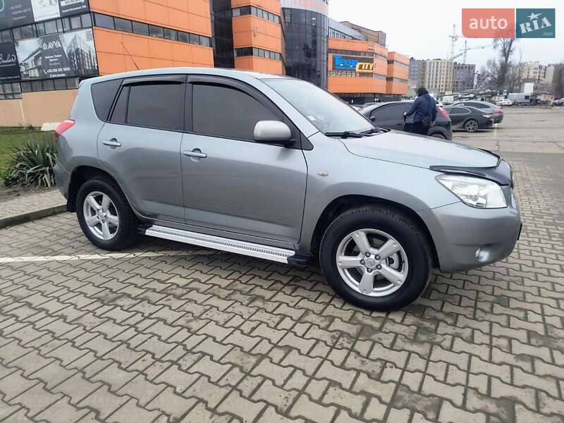 Внедорожник / Кроссовер Toyota RAV4 2007 в Черновцах фото Внедорожник / Кроссовер Toyota RAV4 2007 в Черновцах