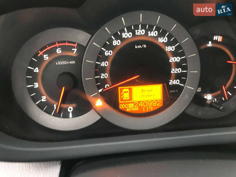 Внедорожник / Кроссовер Toyota RAV4 2010 в Волочиске фото 8 Внедорожник / Кроссовер Toyota RAV4 2010 в Волочиске