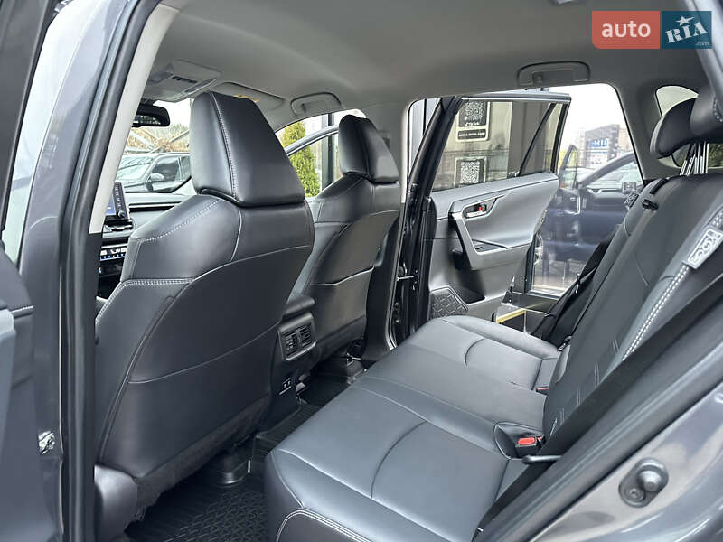 Внедорожник / Кроссовер Toyota RAV4 2021 в Харькове фото 18 Внедорожник / Кроссовер Toyota RAV4 2021 в Харькове