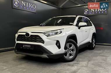 Внедорожник / Кроссовер Toyota RAV4 2022 в Киеве