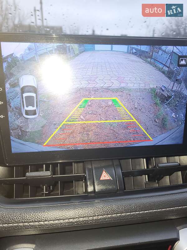 Внедорожник / Кроссовер Toyota RAV4 2022 в Полтаве