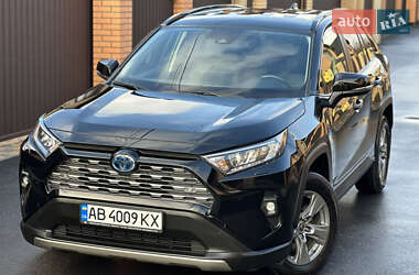 Внедорожник / Кроссовер Toyota RAV4 2022 в Виннице
