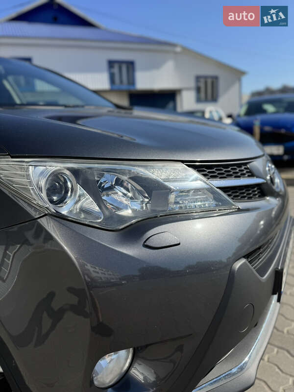 Внедорожник / Кроссовер Toyota RAV4 2013 в Хмельницком фото 14 Внедорожник / Кроссовер Toyota RAV4 2013 в Хмельницком