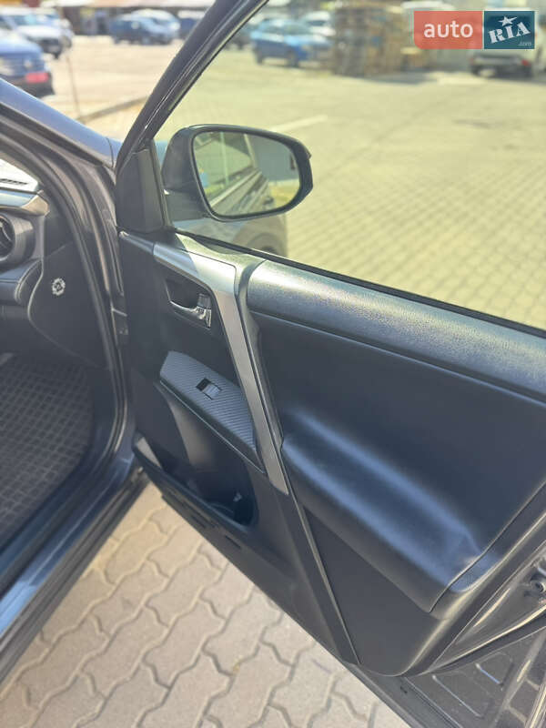 Внедорожник / Кроссовер Toyota RAV4 2013 в Хмельницком фото 23 Внедорожник / Кроссовер Toyota RAV4 2013 в Хмельницком