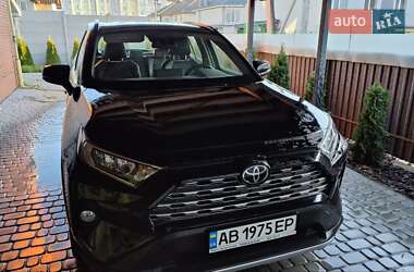 Позашляховик / Кросовер Toyota RAV4 2019 в Вінниці