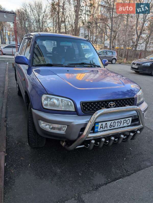 Toyota RAV4 1999 Toyota RAV4 1999
