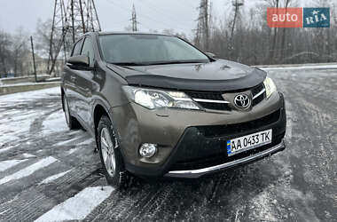 Позашляховик / Кросовер Toyota RAV4 2013 в Києві