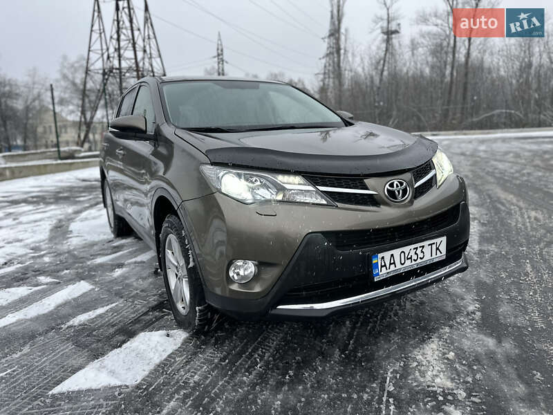 Toyota RAV4 2013