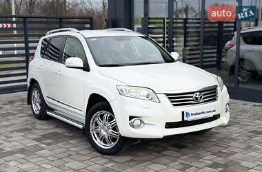 Внедорожник / Кроссовер Toyota RAV4 2012 в Ровно