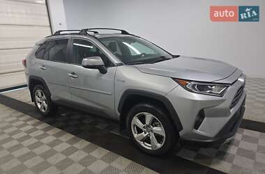Toyota RAV4 2021