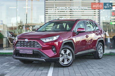 Внедорожник / Кроссовер Toyota RAV4 2022 в Львове
