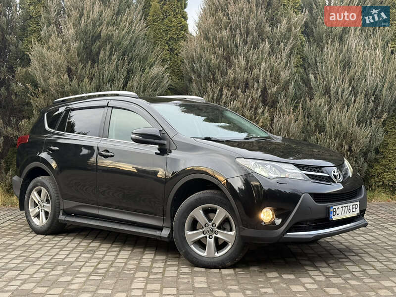 Позашляховик / Кросовер Toyota RAV4 2015 в Самборі фото 2 Позашляховик / Кросовер Toyota RAV4 2015 в Самборі
