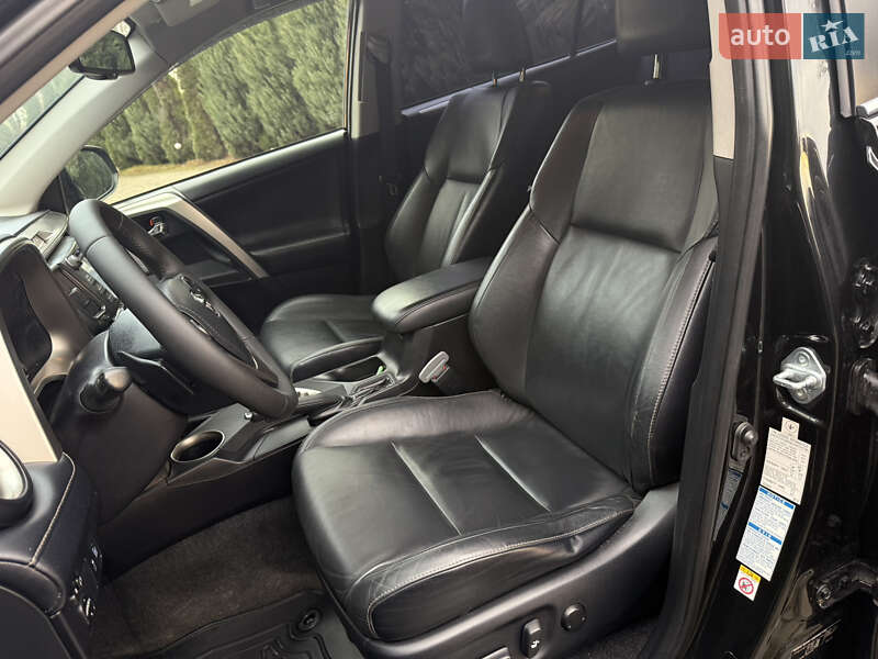 Позашляховик / Кросовер Toyota RAV4 2015 в Самборі фото 29 Позашляховик / Кросовер Toyota RAV4 2015 в Самборі