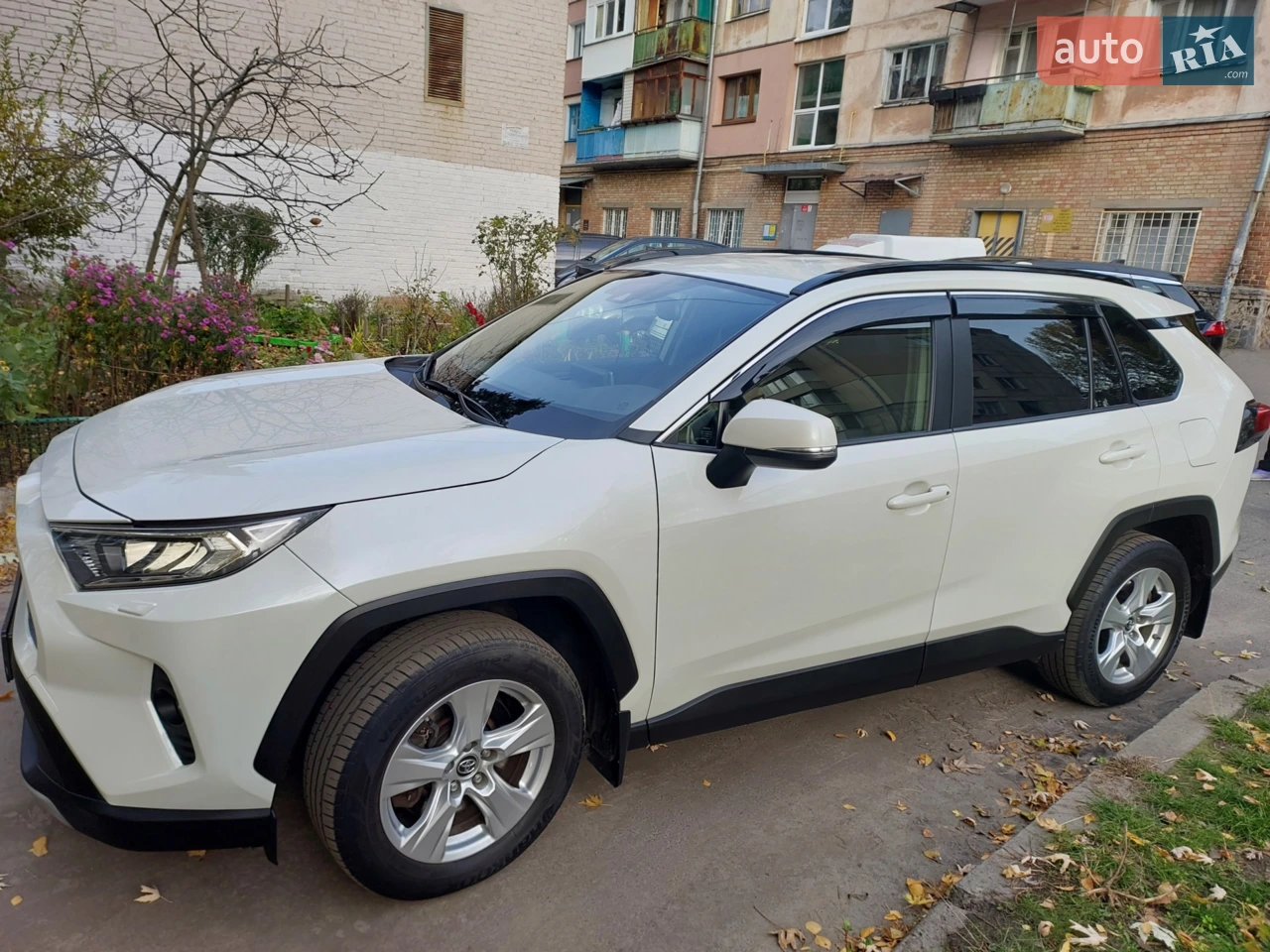 2020 Toyota RAV 4 - мініатюра 14