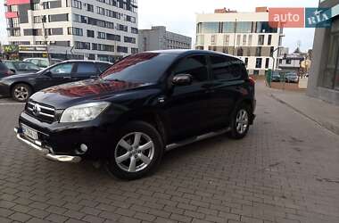 Позашляховик / Кросовер Toyota RAV4 2008 в Рівному
