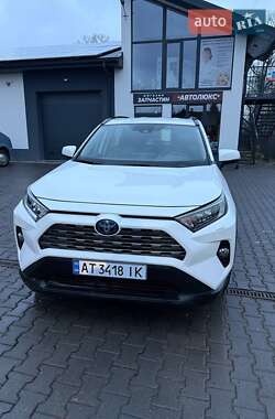 Внедорожник / Кроссовер Toyota RAV4 2020 в Ивано-Франковске