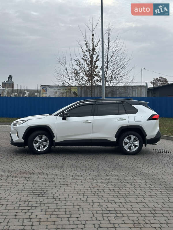 Позашляховик / Кросовер Toyota RAV4 2019 в Білій Церкві фото 12 Позашляховик / Кросовер Toyota RAV4 2019 в Білій Церкві