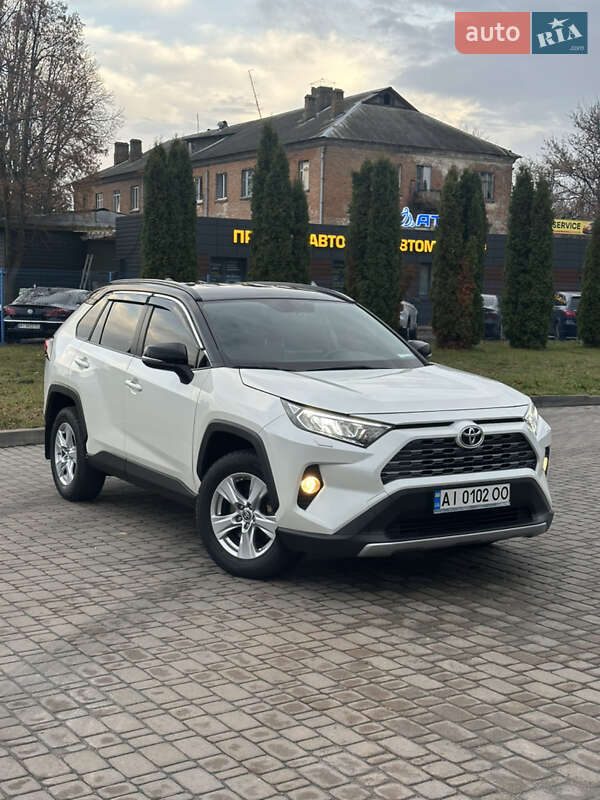 Позашляховик / Кросовер Toyota RAV4 2019 в Білій Церкві фото 14 Позашляховик / Кросовер Toyota RAV4 2019 в Білій Церкві