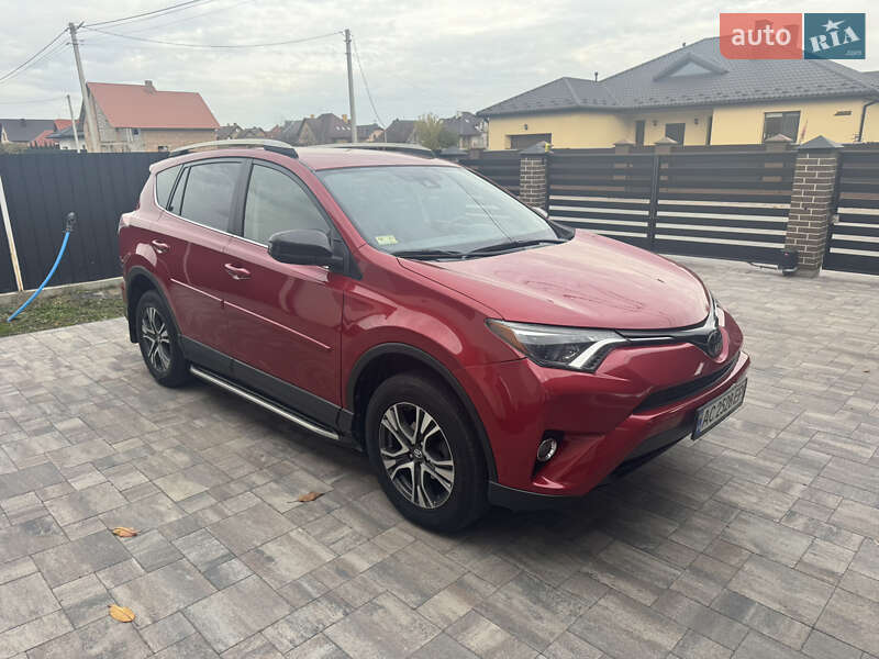 Toyota RAV4 2017