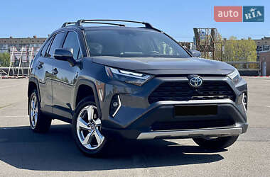 Позашляховик / Кросовер Toyota RAV4 2021 в Києві