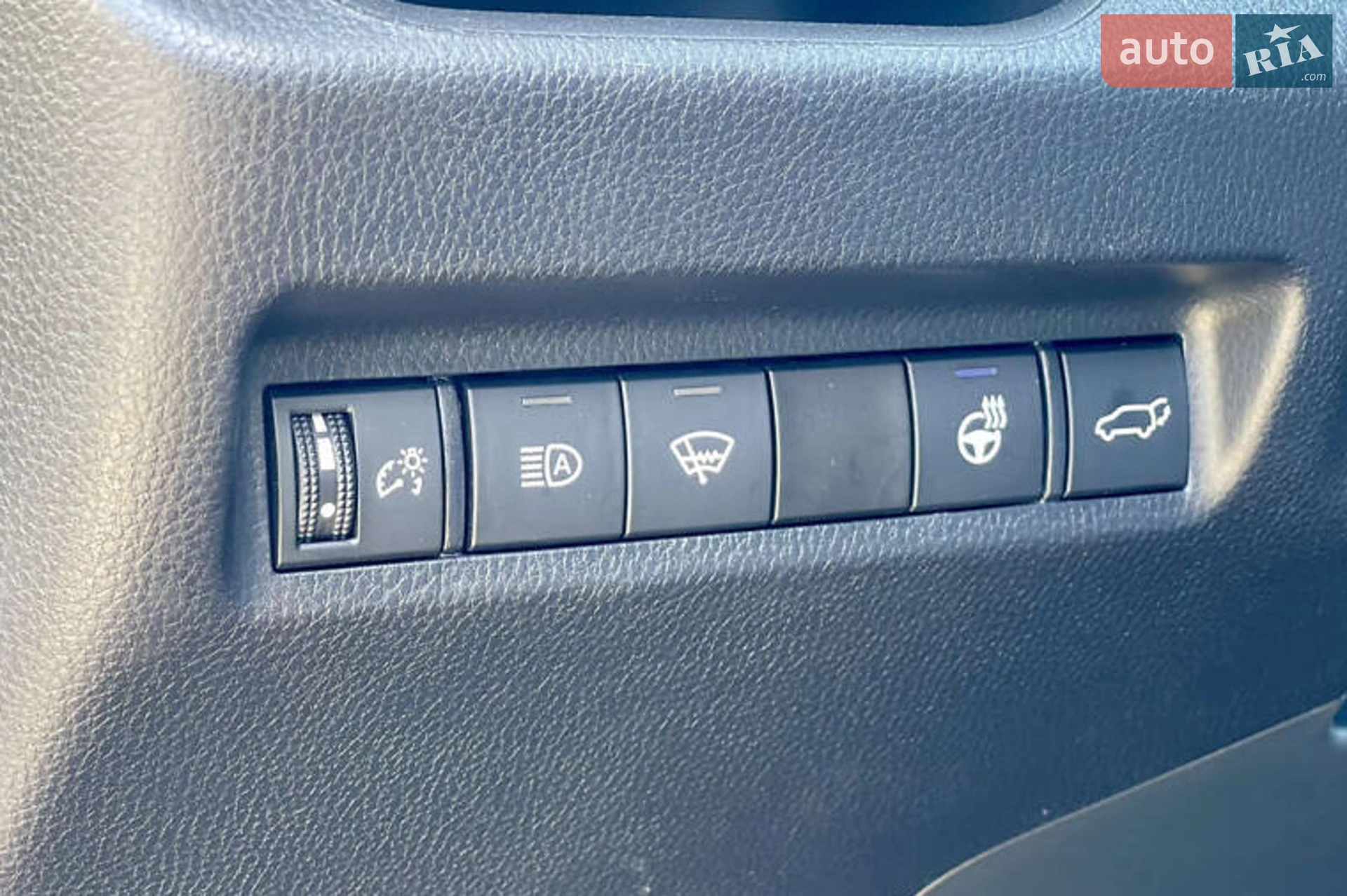 2021 Toyota RAV 4 - мініатюра 15