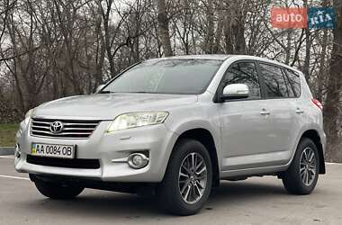 Внедорожник / Кроссовер Toyota RAV4 2011 в Киеве