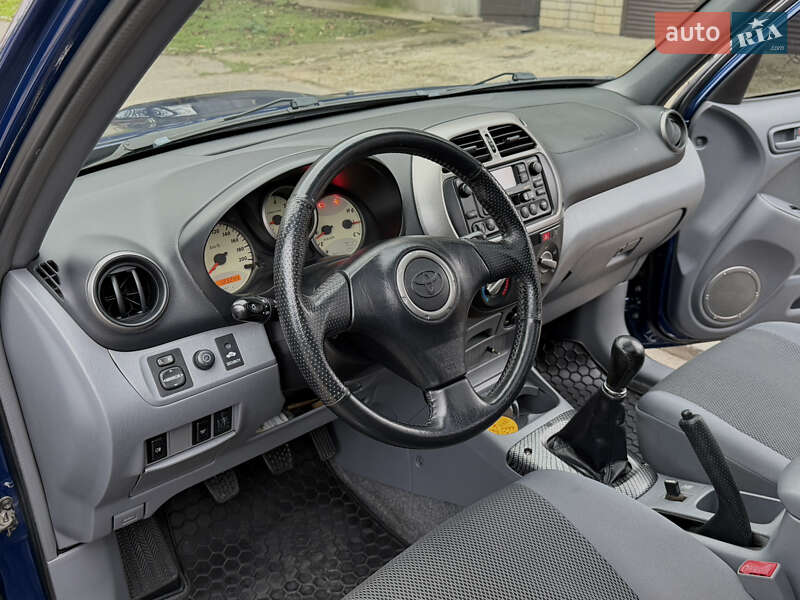 Внедорожник / Кроссовер Toyota RAV4 2004 в Одессе фото 64 Внедорожник / Кроссовер Toyota RAV4 2004 в Одессе