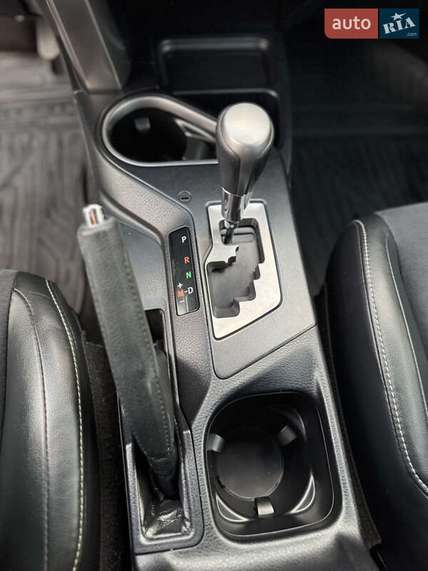 Позашляховик / Кросовер Toyota RAV4 2016 в Одесі