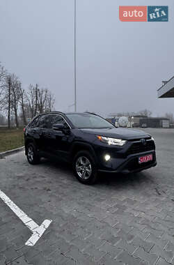 Позашляховик / Кросовер Toyota RAV4 2024 в Тульчині