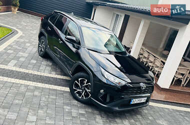 Внедорожник / Кроссовер Toyota RAV4 2019 в Тячеве