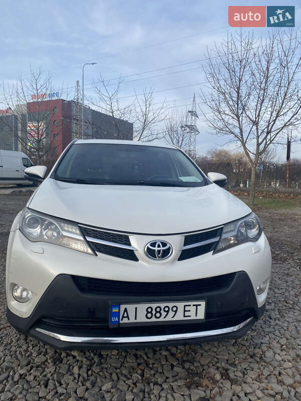 Toyota RAV4 2013